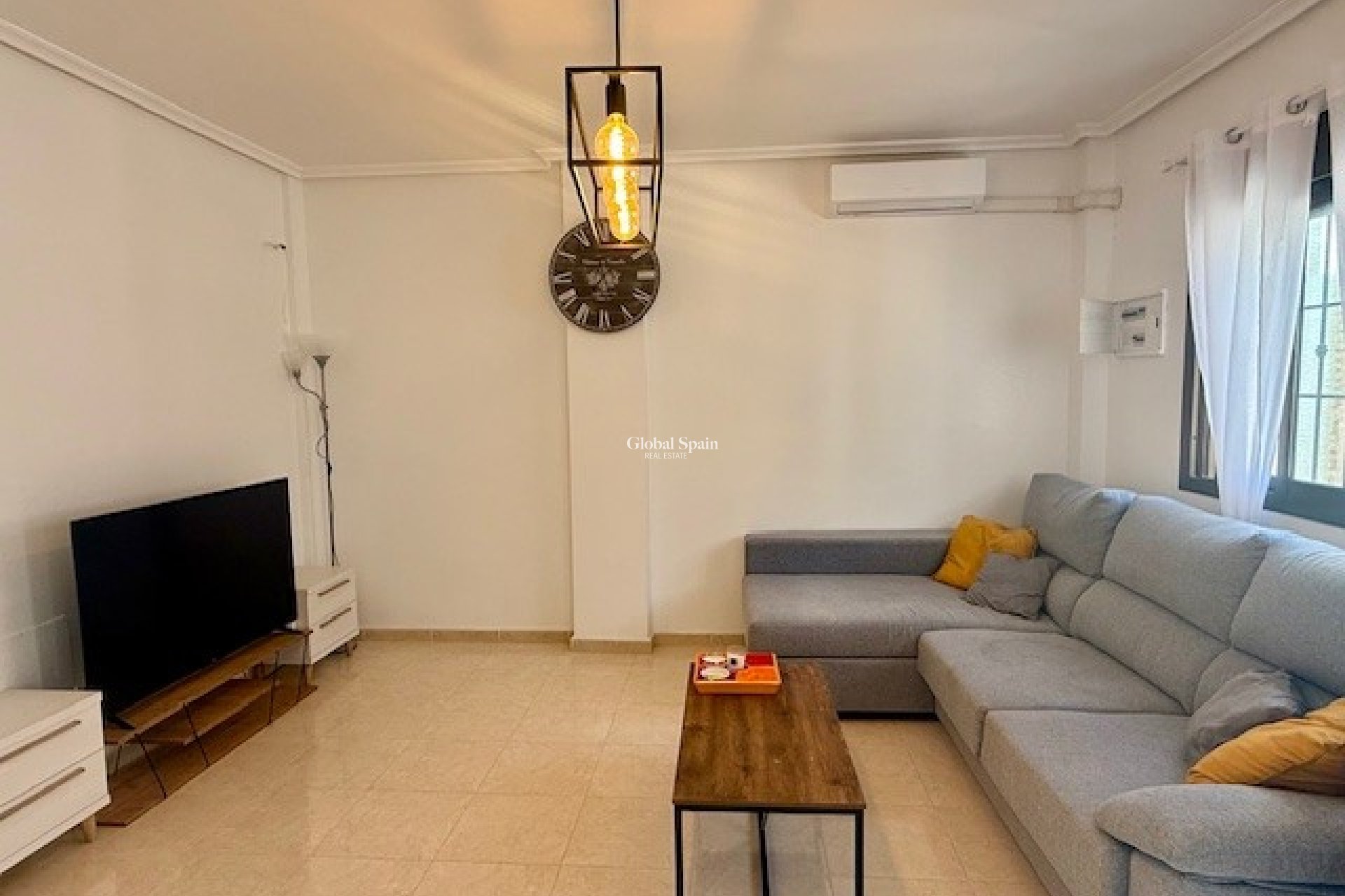 Resale - HOUSE -
SAN MIGUEL DE SALINAS - Inland