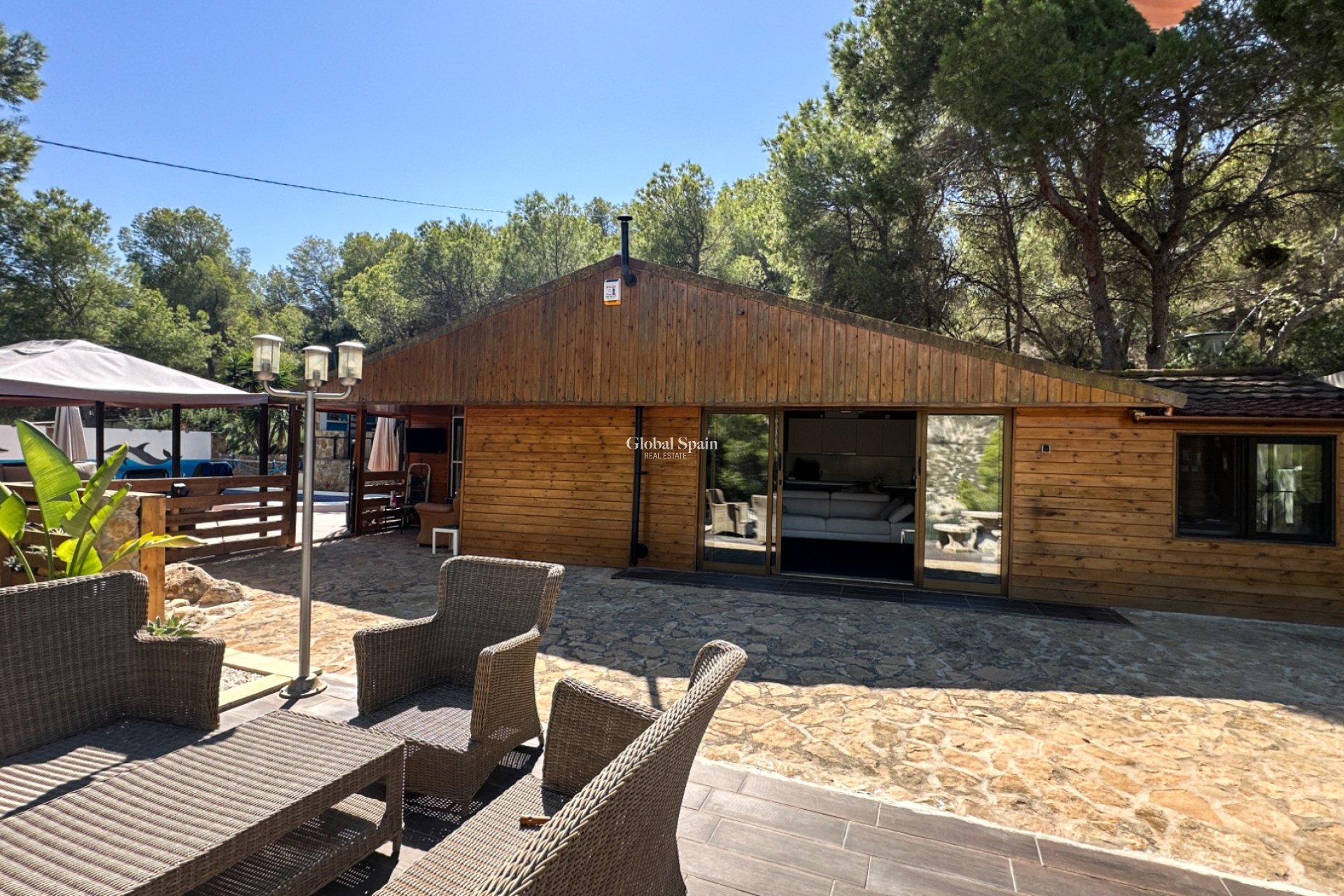 Resale - HOUSE -
SAN MIGUEL DE SALINAS - Inland