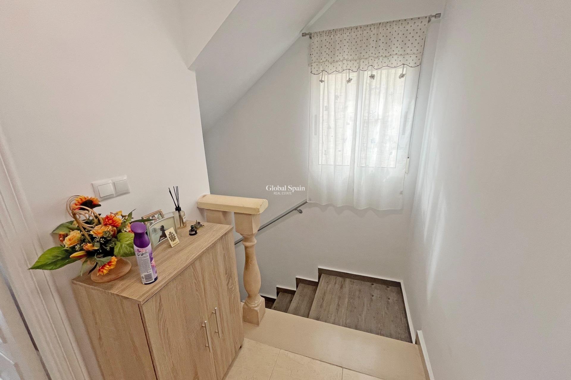 Resale - HOUSE -
SAN MIGUEL DE SALINAS - Las Filipinas