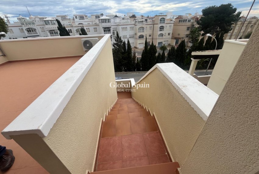 Resale - HOUSE -
SAN MIGUEL DE SALINAS - Las Filipinas