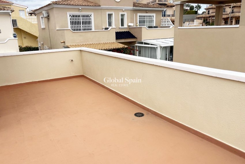 Resale - HOUSE -
SAN MIGUEL DE SALINAS - Las Filipinas