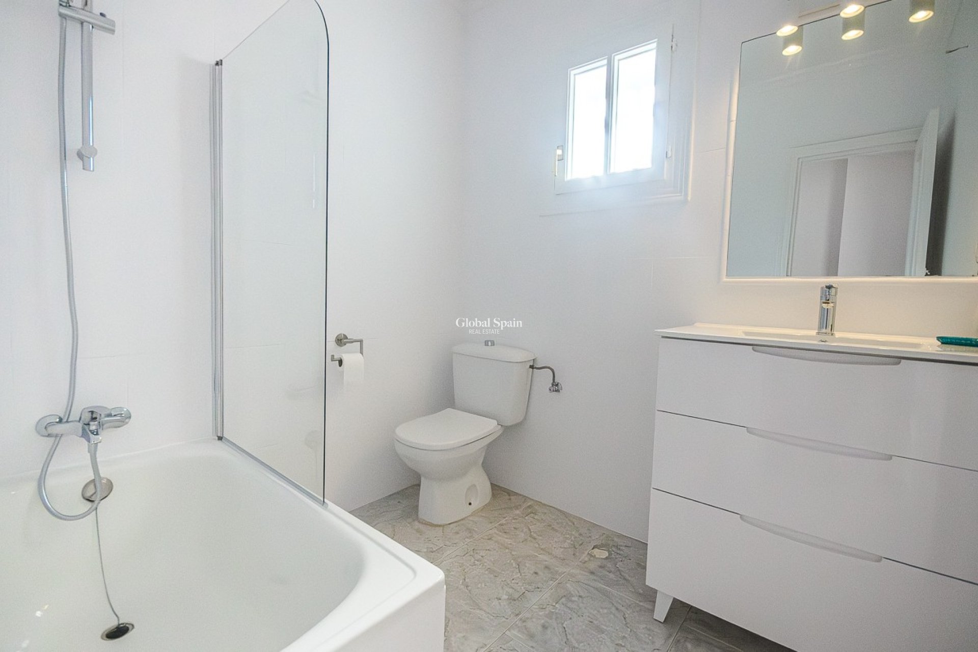 Resale - House -
SAN MIGUEL DE SALINAS - San Miguel de Salinas