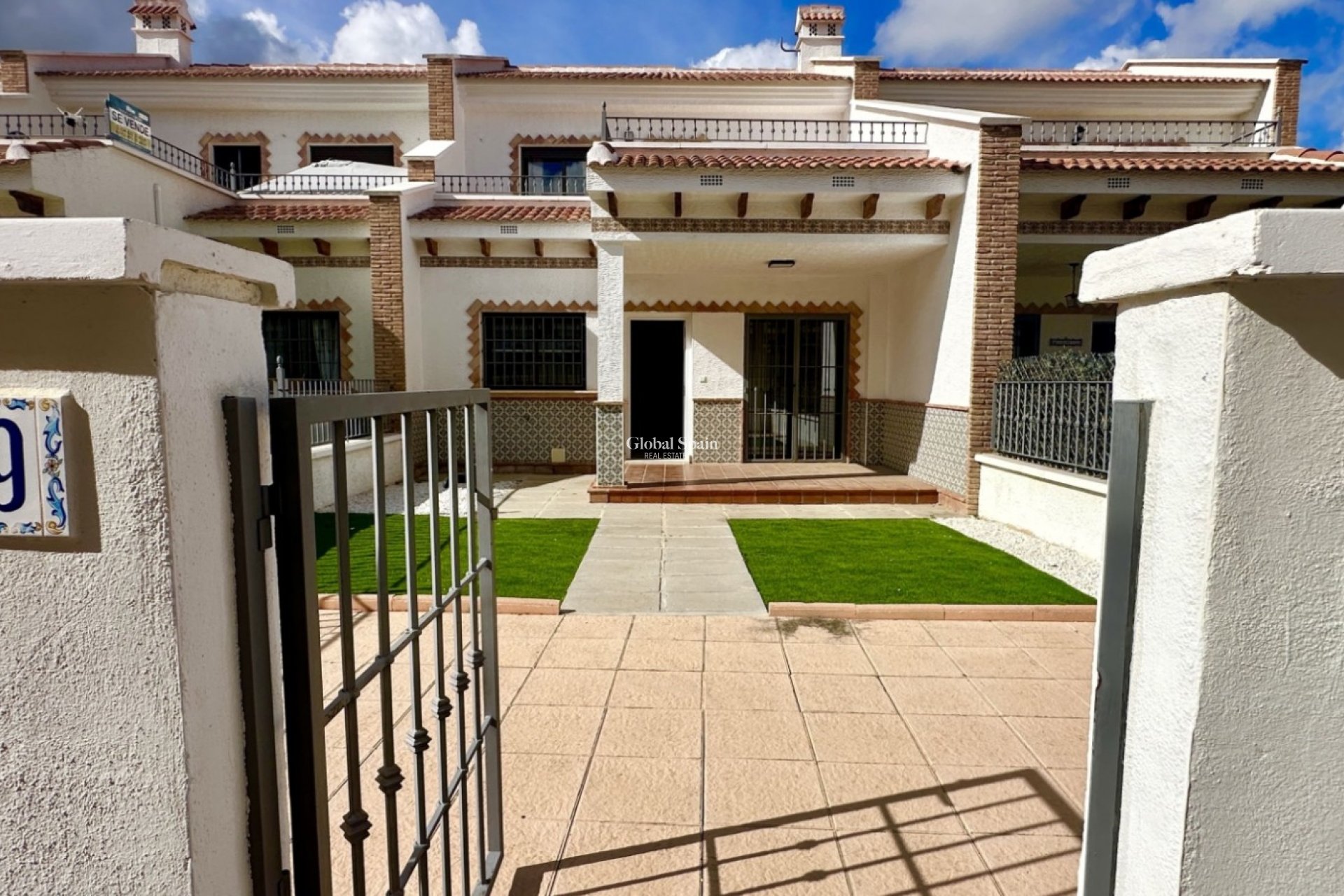 Resale - House -
SAN MIGUEL DE SALINAS - San Miguel de Salinas