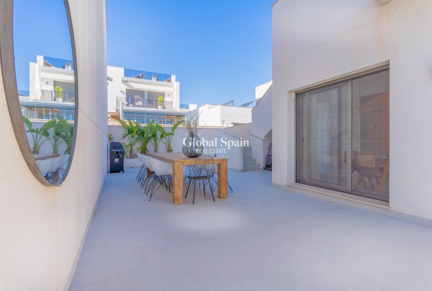 Resale - HOUSE -
SAN MIGUEL DE SALINAS - San Miguel de Salinas