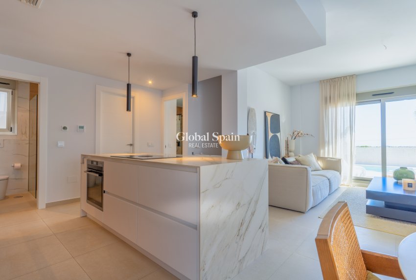 Resale - HOUSE -
SAN MIGUEL DE SALINAS - San Miguel de Salinas