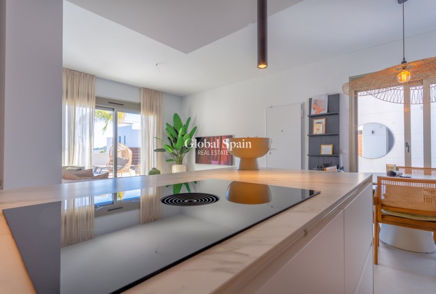 Resale - HOUSE -
SAN MIGUEL DE SALINAS - San Miguel de Salinas