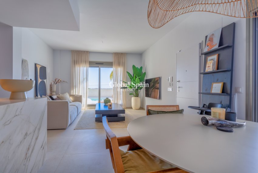 Resale - HOUSE -
SAN MIGUEL DE SALINAS - San Miguel de Salinas