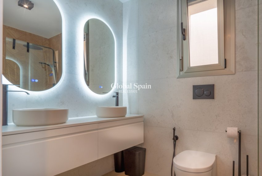 Resale - HOUSE -
SAN MIGUEL DE SALINAS - San Miguel de Salinas