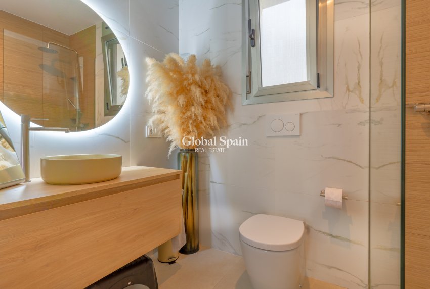 Resale - HOUSE -
SAN MIGUEL DE SALINAS - San Miguel de Salinas