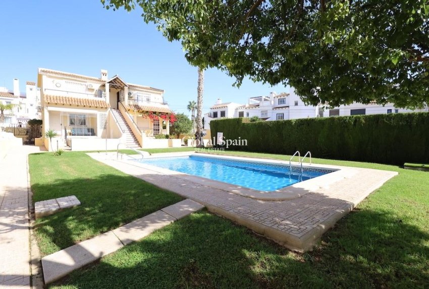 Resale - House -
SAN MIGUEL DE SALINAS - VILLAMARTÍN
