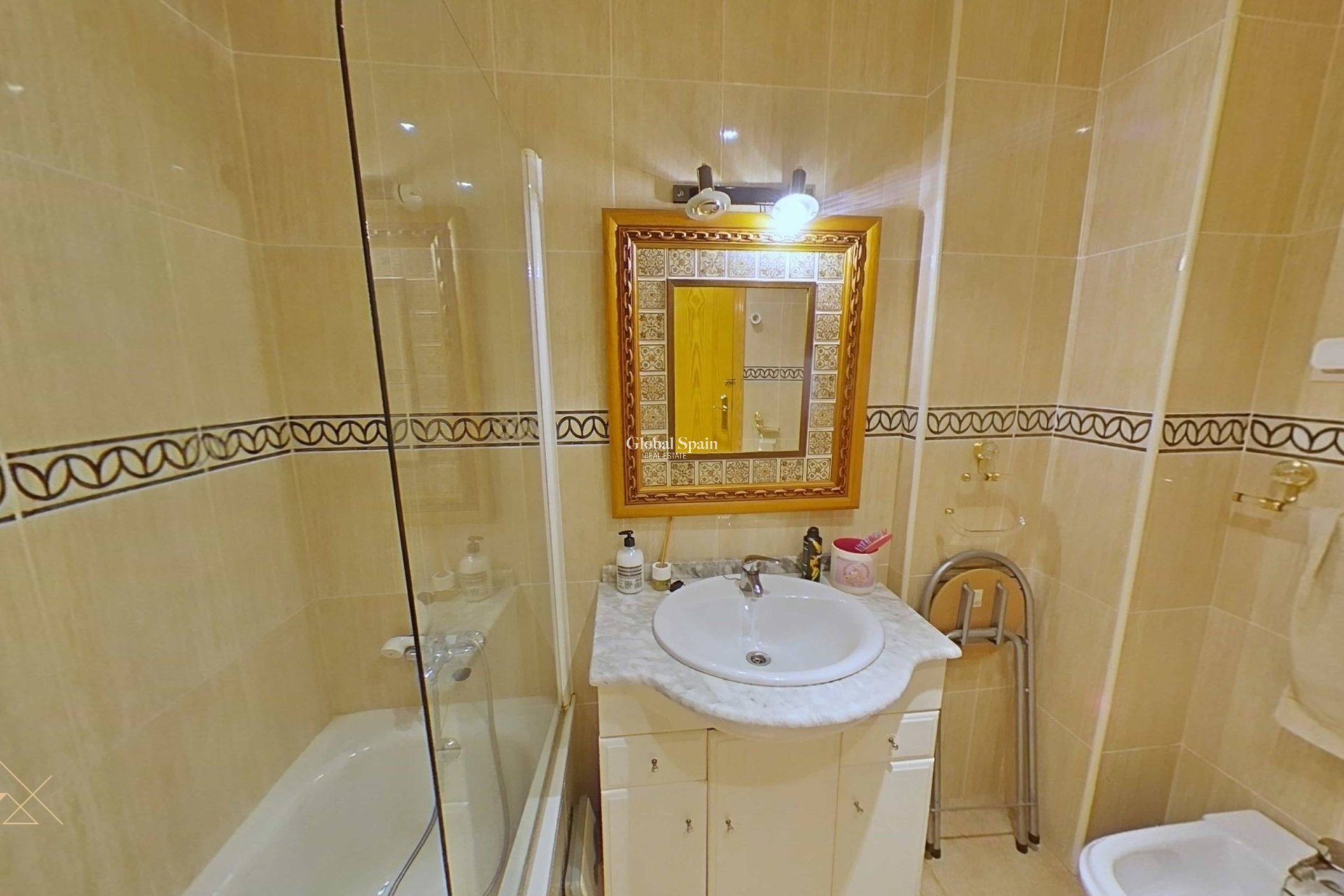 Resale - HOUSE -
SAN PEDRO DEL PINATAR - CENTRO