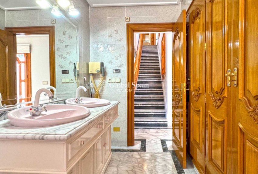 Resale - HOUSE -
SAN PEDRO DEL PINATAR - Costa Calida