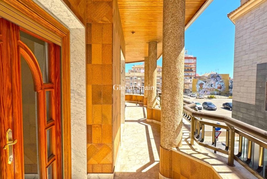 Resale - HOUSE -
SAN PEDRO DEL PINATAR - Costa Calida