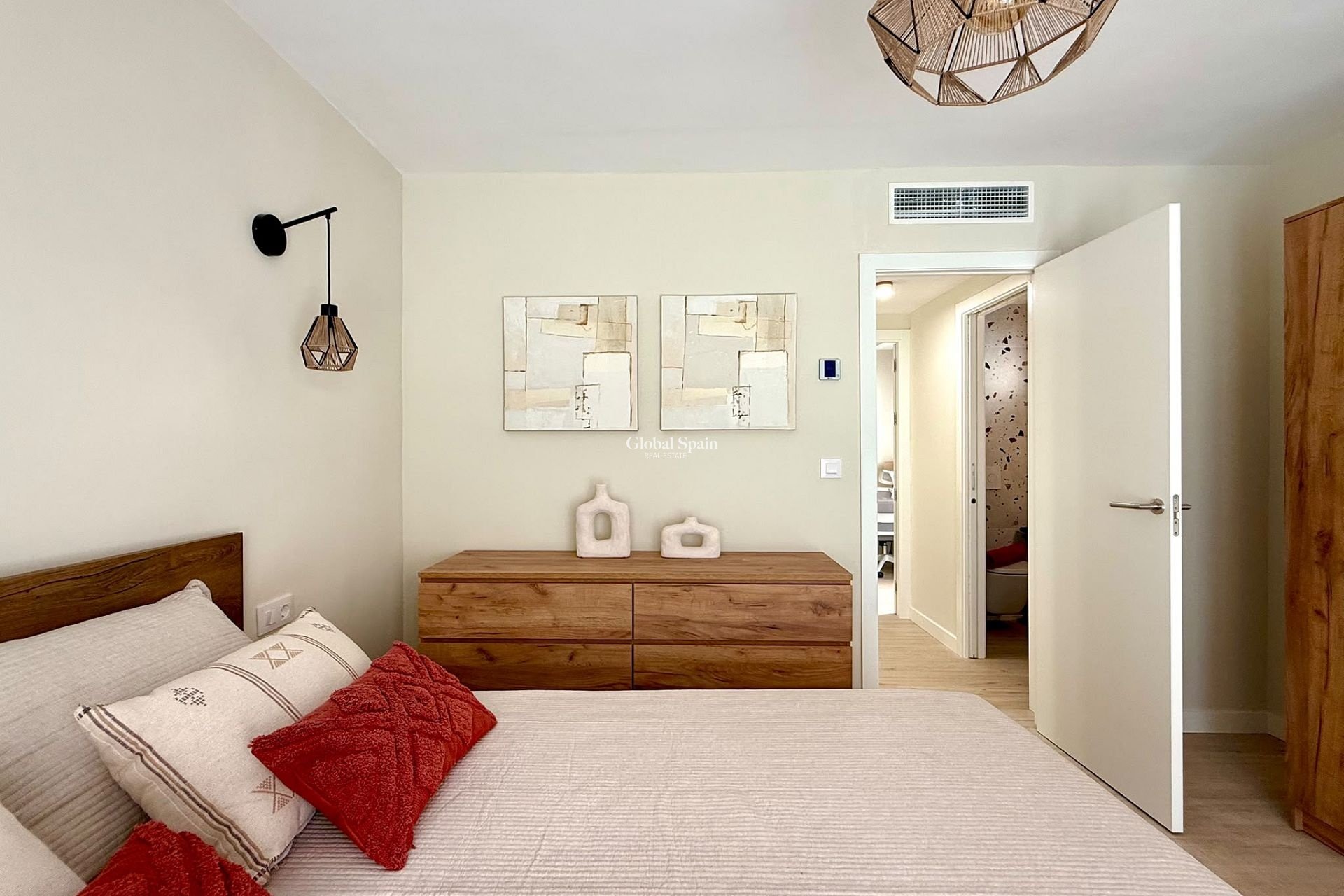 Resale - HOUSE -
SAN PEDRO DEL PINATAR - Costa Calida