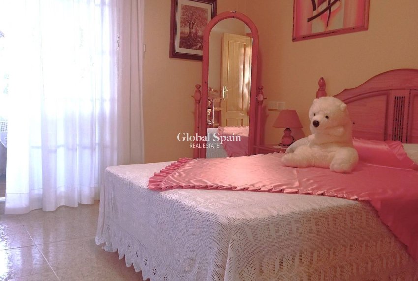 Resale - HOUSE -
SAN PEDRO DEL PINATAR - El salero