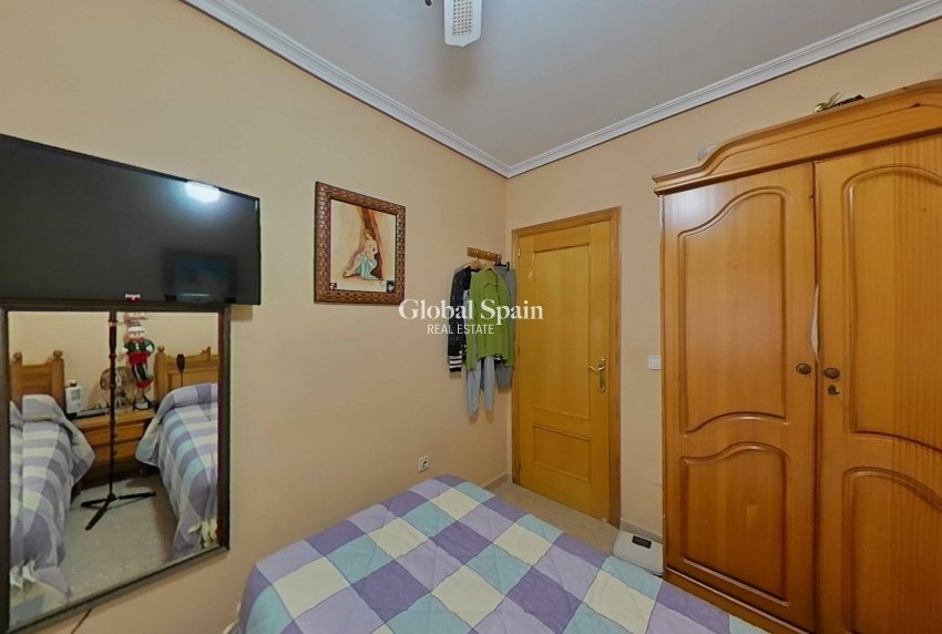 Resale - HOUSE -
SAN PEDRO DEL PINATAR - El salero