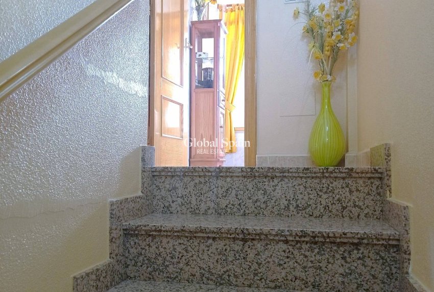 Resale - HOUSE -
SAN PEDRO DEL PINATAR - El salero