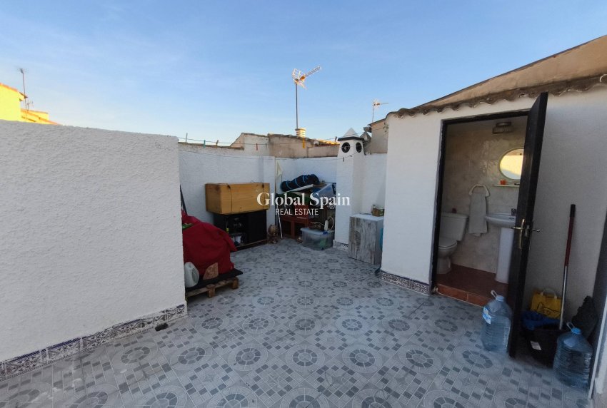 Resale - HOUSE -
SAN PEDRO DEL PINATAR - Lo pagan