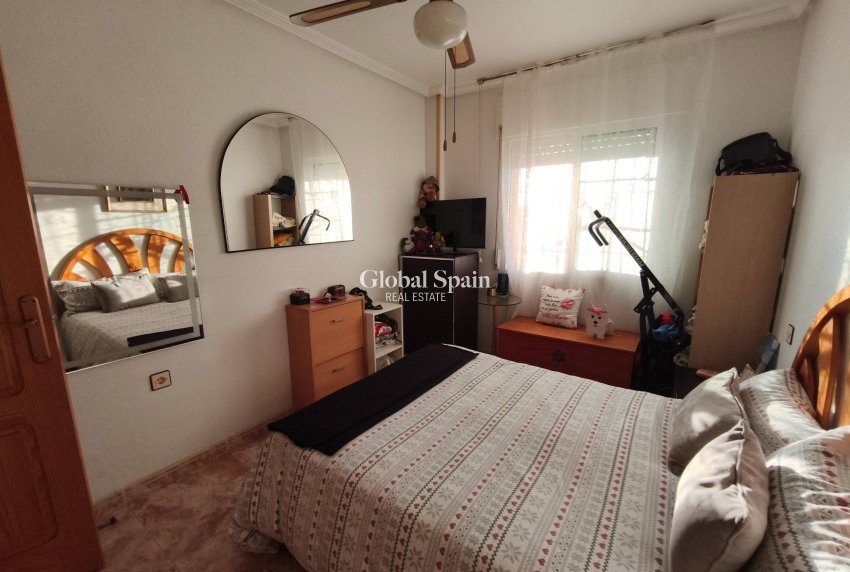 Resale - HOUSE -
SAN PEDRO DEL PINATAR - Lo pagan