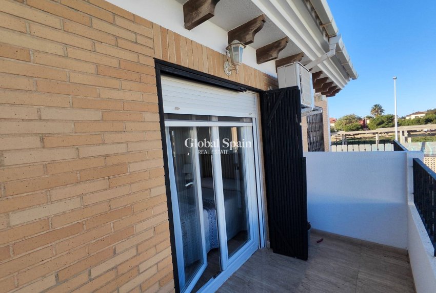 Resale - HOUSE -
SAN PEDRO DEL PINATAR - Lo pagan