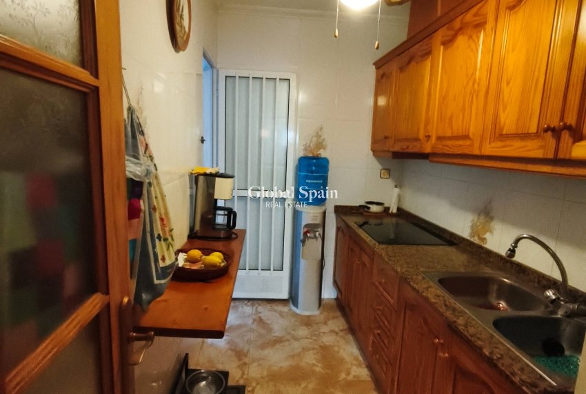 Resale - HOUSE -
SAN PEDRO DEL PINATAR - Lo pagan