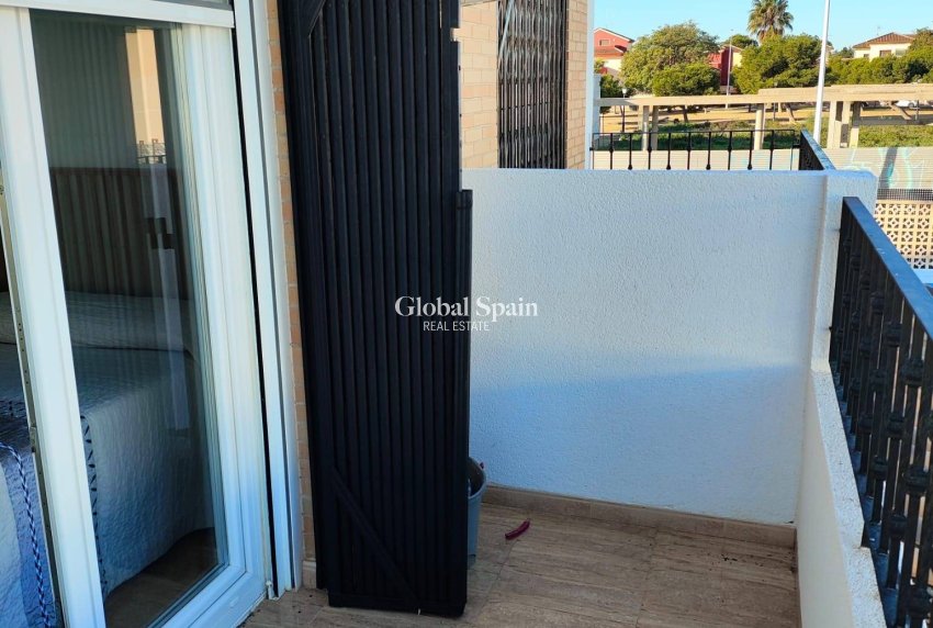 Resale - HOUSE -
SAN PEDRO DEL PINATAR - Lo pagan