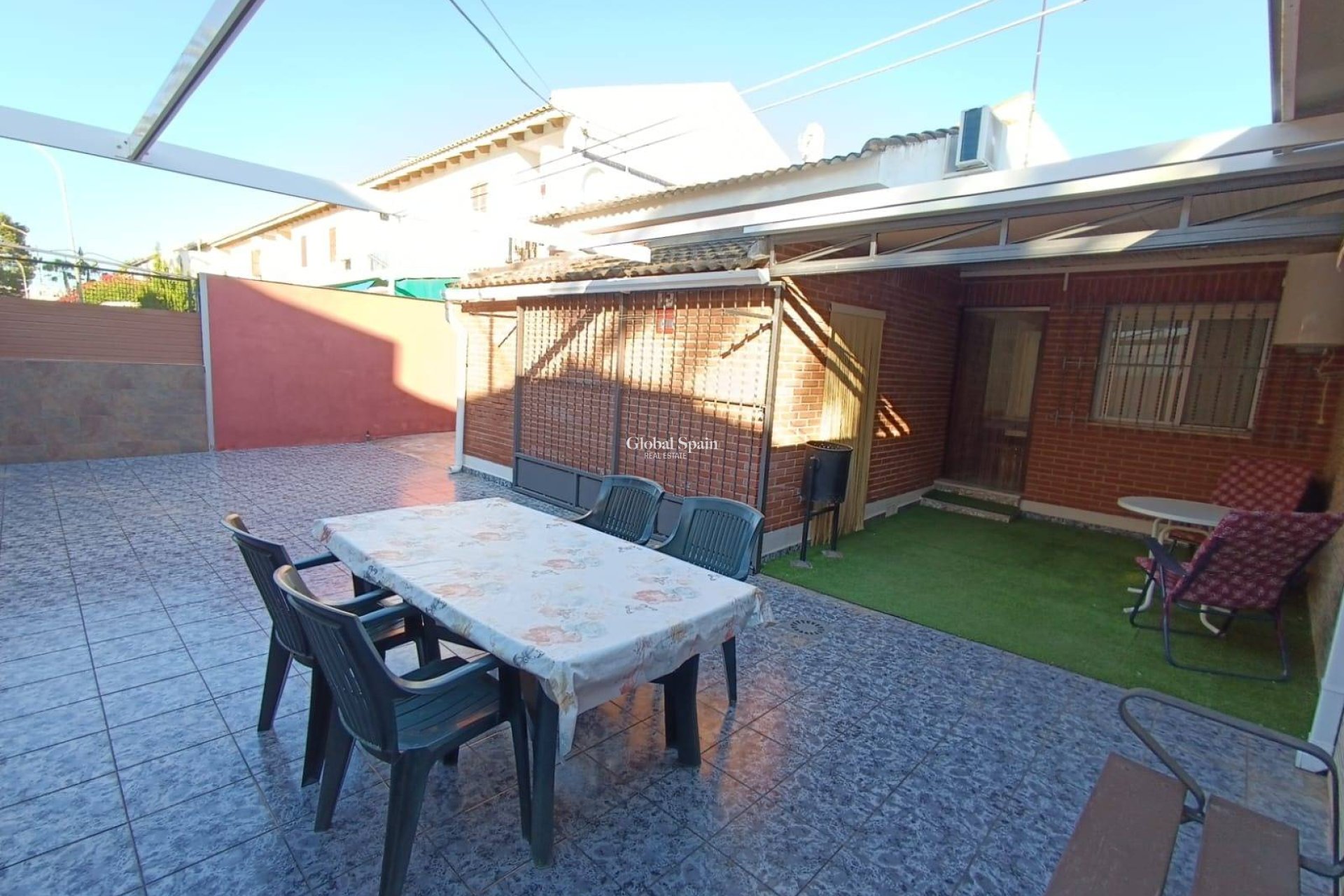 Resale - HOUSE -
SAN PEDRO DEL PINATAR - Los Cuarteros
