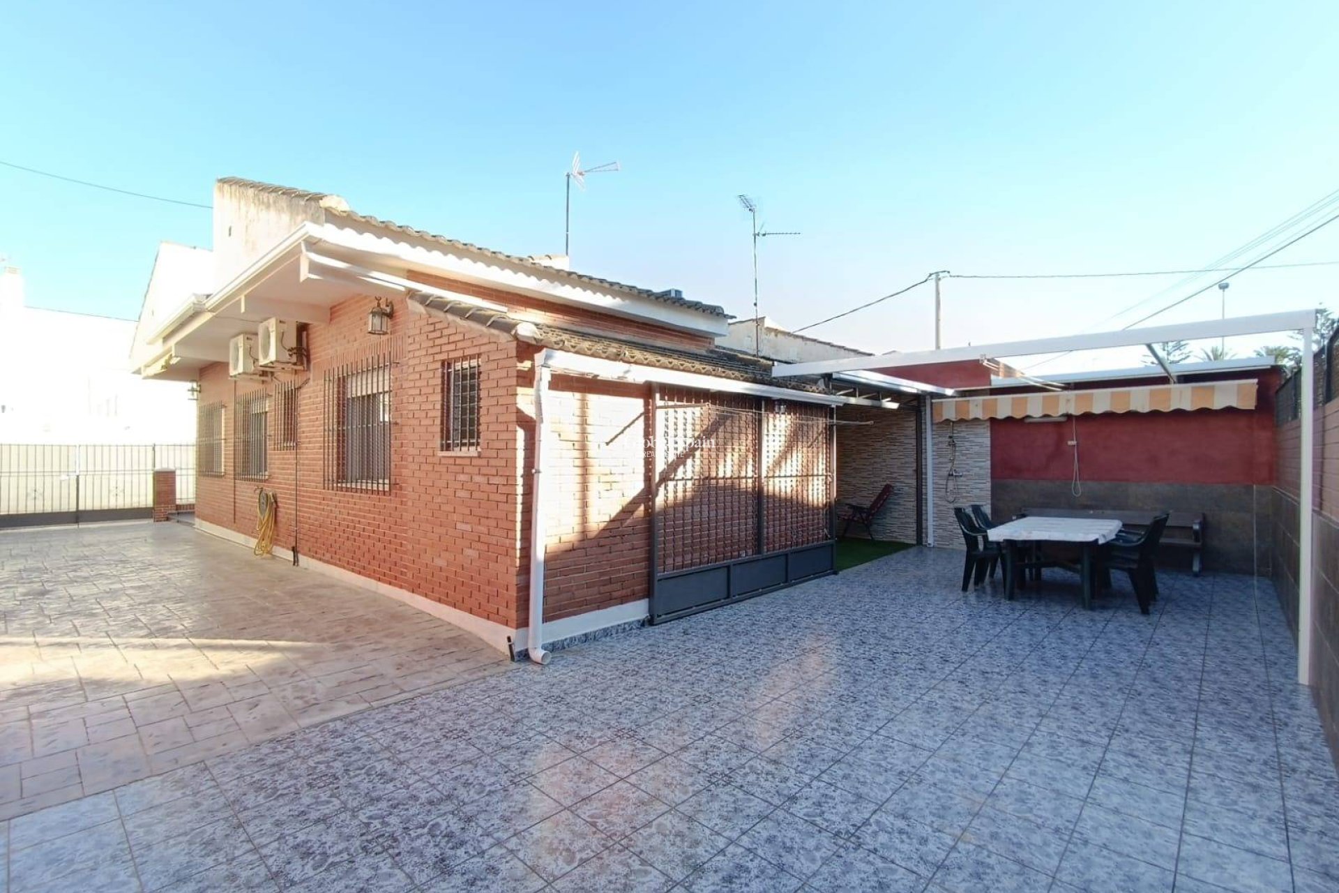 Resale - HOUSE -
SAN PEDRO DEL PINATAR - Los Cuarteros