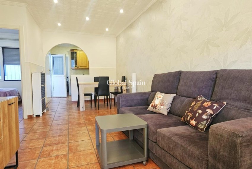 Resale - HOUSE -
SAN PEDRO DEL PINATAR - Los Cuarteros