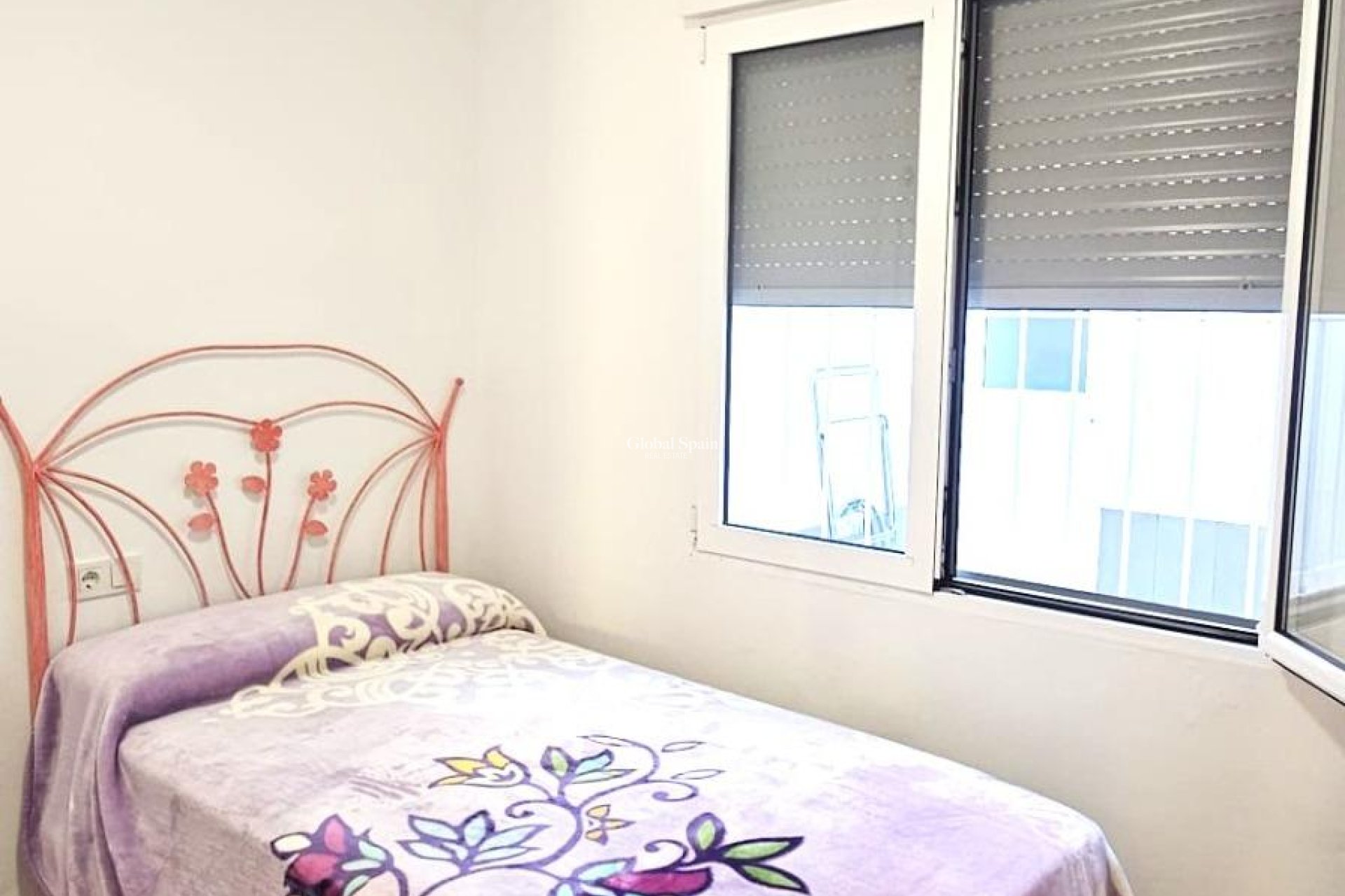Resale - HOUSE -
SAN PEDRO DEL PINATAR - Los Cuarteros
