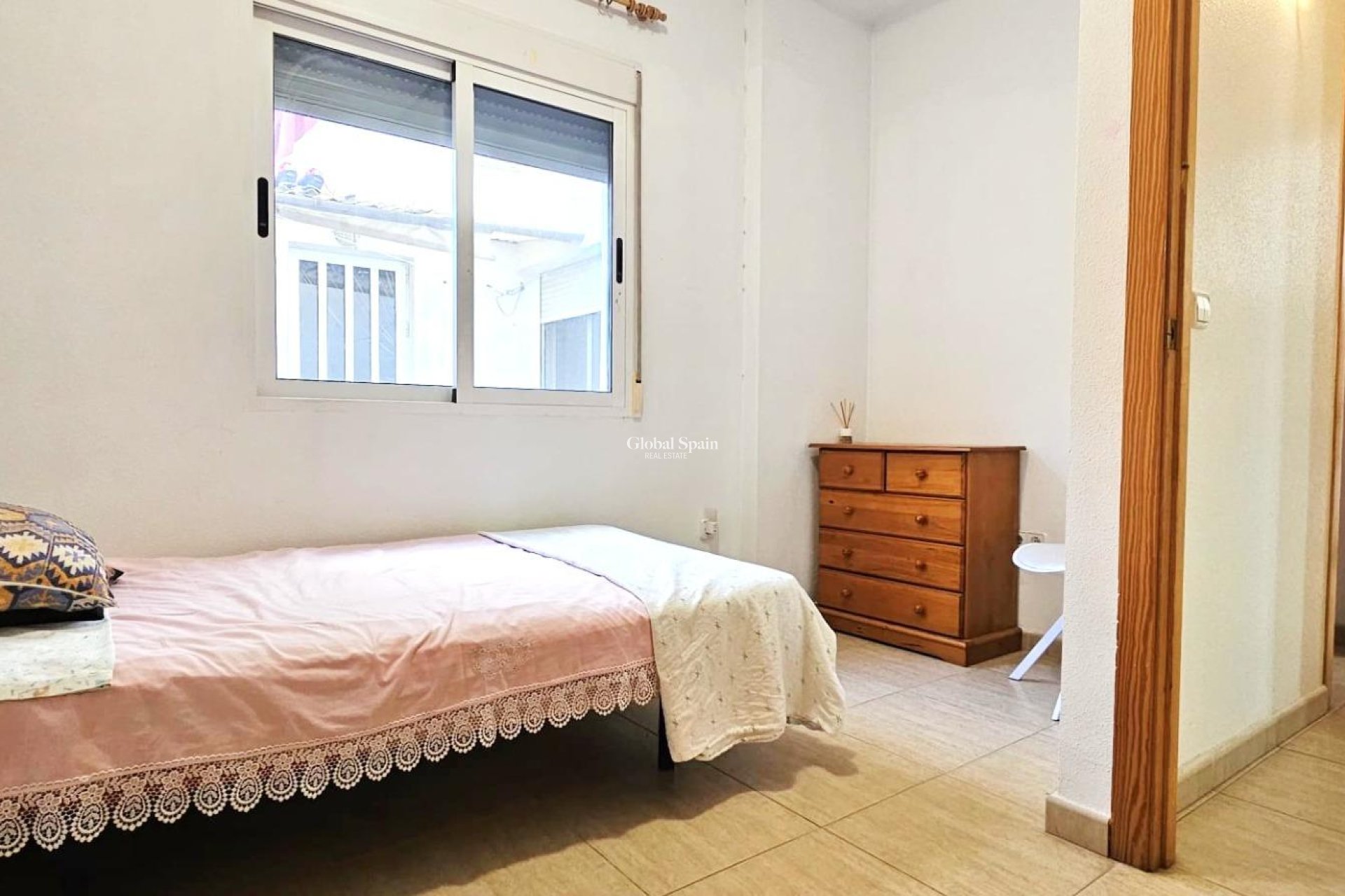 Resale - HOUSE -
SAN PEDRO DEL PINATAR - San Pedro de Pinatar