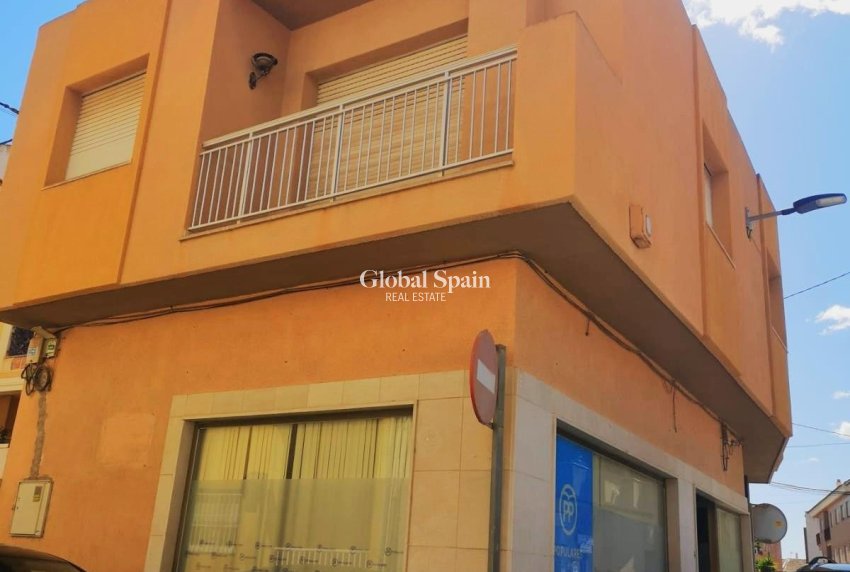 Resale - HOUSE -
SAN PEDRO DEL PINATAR - San Pedro del Pinatar