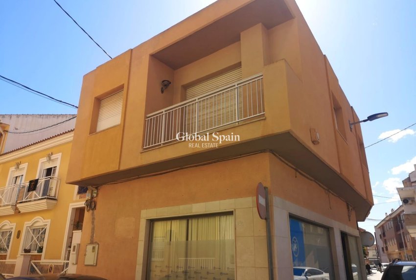 Resale - HOUSE -
SAN PEDRO DEL PINATAR - San Pedro del Pinatar