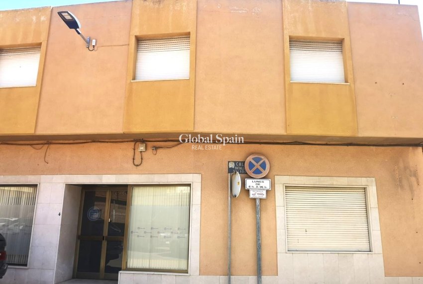 Resale - HOUSE -
SAN PEDRO DEL PINATAR - San Pedro del Pinatar