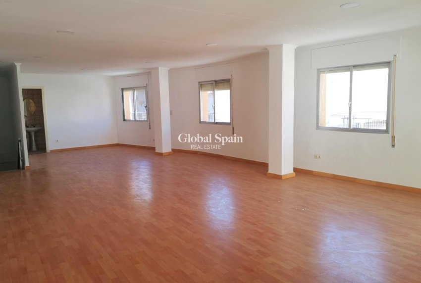 Resale - HOUSE -
SAN PEDRO DEL PINATAR - San Pedro del Pinatar