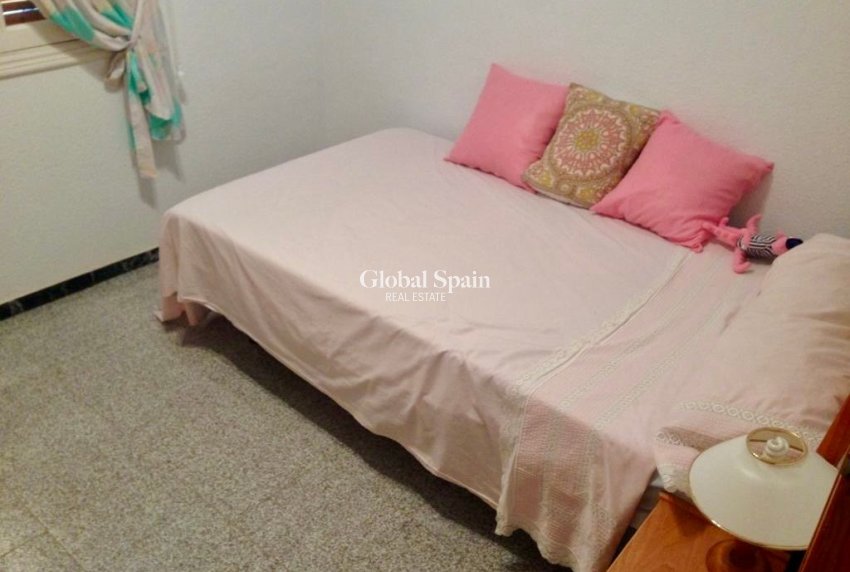 Resale - HOUSE -
SANTA POLA - Costa Blanca
