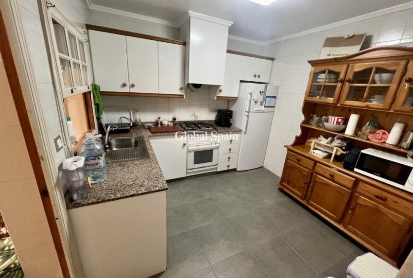 Resale - HOUSE -
SANTA POLA - Costa Blanca