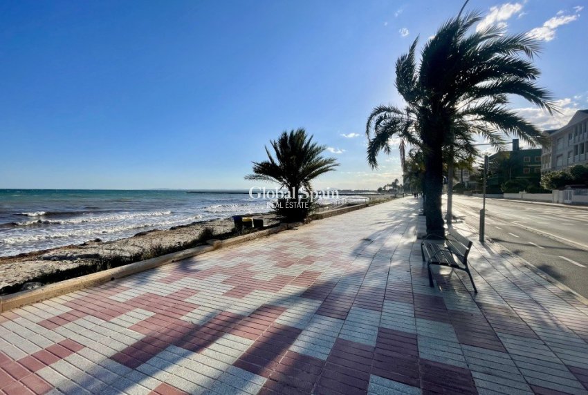 Resale - HOUSE -
SANTA POLA - Costa Blanca