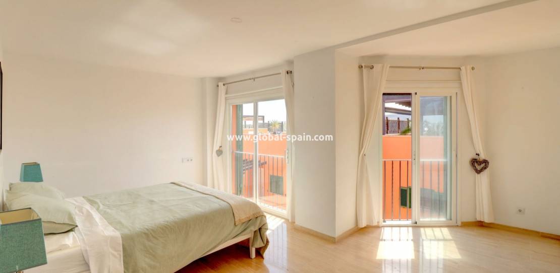 Resale - House - Santa Ponsa - Calvià