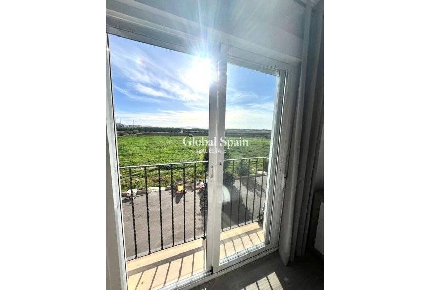 Resale - HOUSE -
SANTA ROSALÍA - Costa Calida