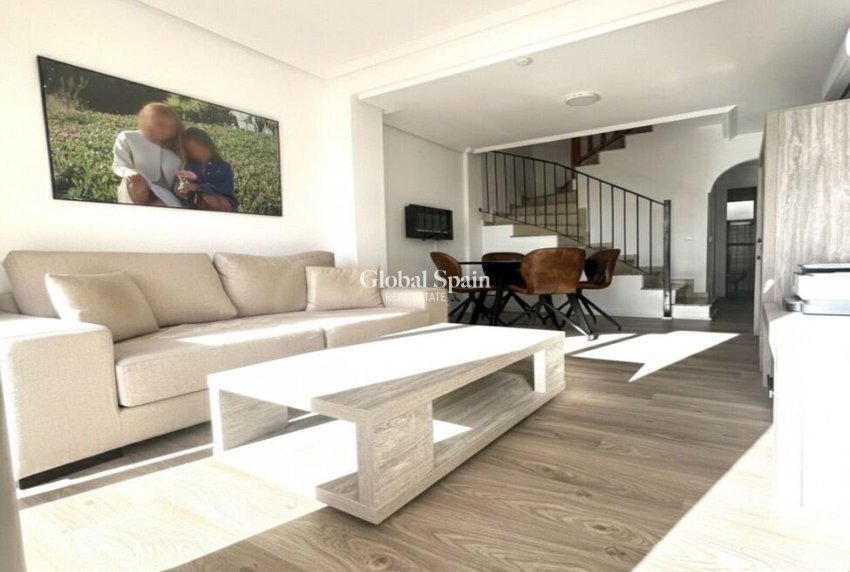 Resale - HOUSE -
SANTA ROSALÍA - Costa Calida