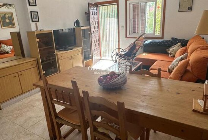 Resale - HOUSE -
SANTIAGO DE LA RIBERA - Costa Calida