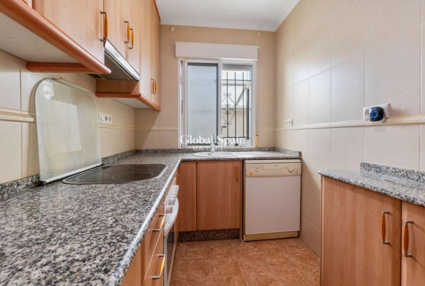 Resale - HOUSE -
SANTIAGO DE LA RIBERA - Costa Calida