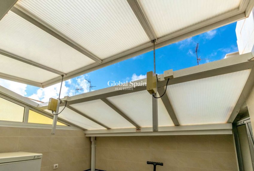 Resale - HOUSE -
SANTIAGO DE LA RIBERA - Costa Calida