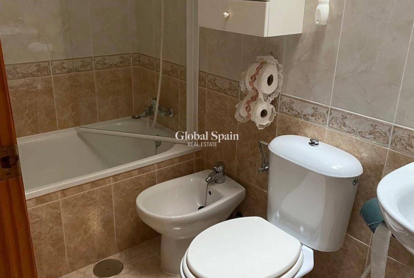 Resale - HOUSE -
SANTIAGO DE LA RIBERA - San Blas