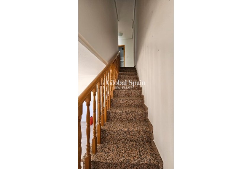 Resale - HOUSE -
SANTIAGO DE LA RIBERA - Santiago de la Ribera