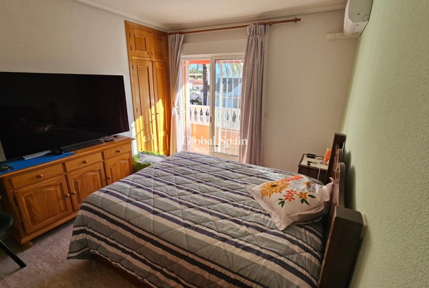 Resale - HOUSE -
SANTIAGO DE LA RIBERA - Santiago de la Ribera