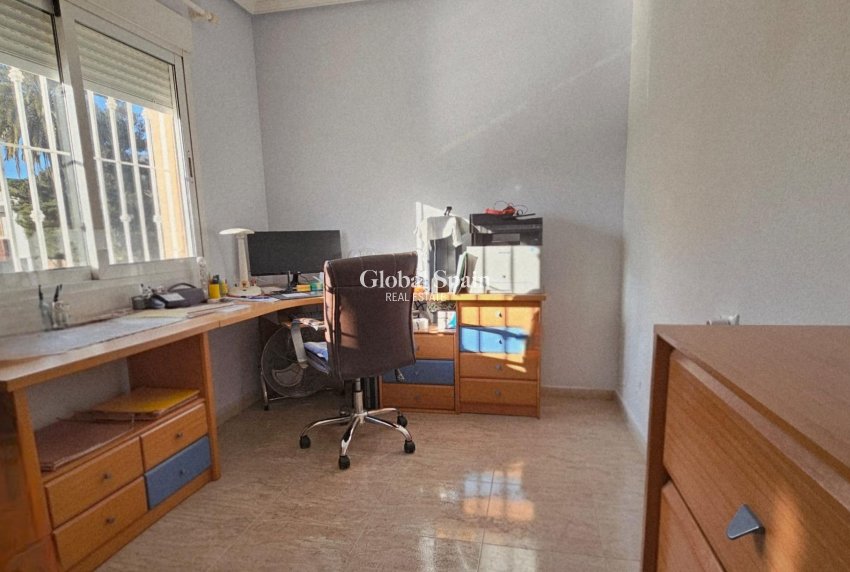 Resale - HOUSE -
SANTIAGO DE LA RIBERA - Santiago de la Ribera