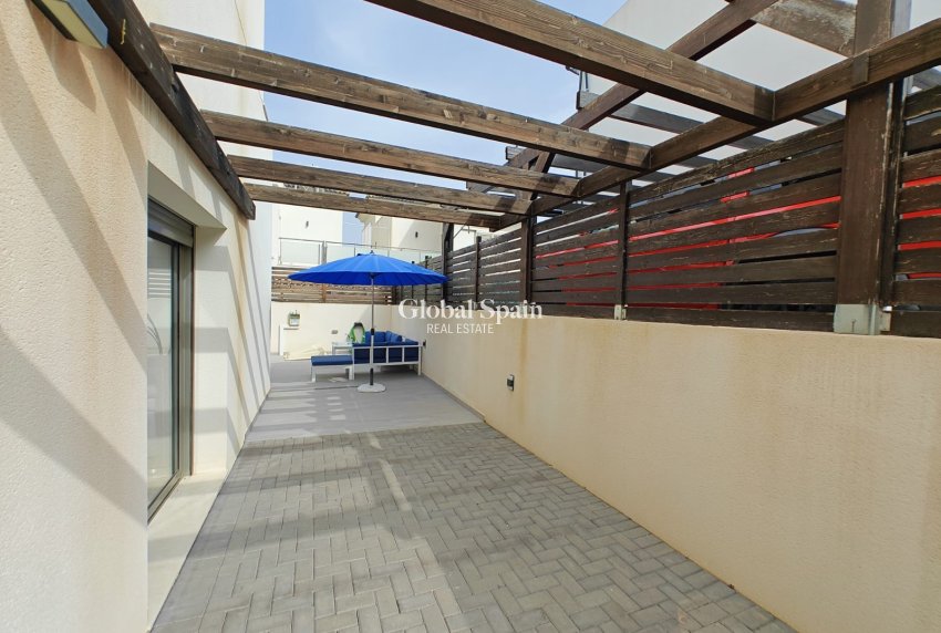 Resale - House - Semi-Detached House -
COX - Cox