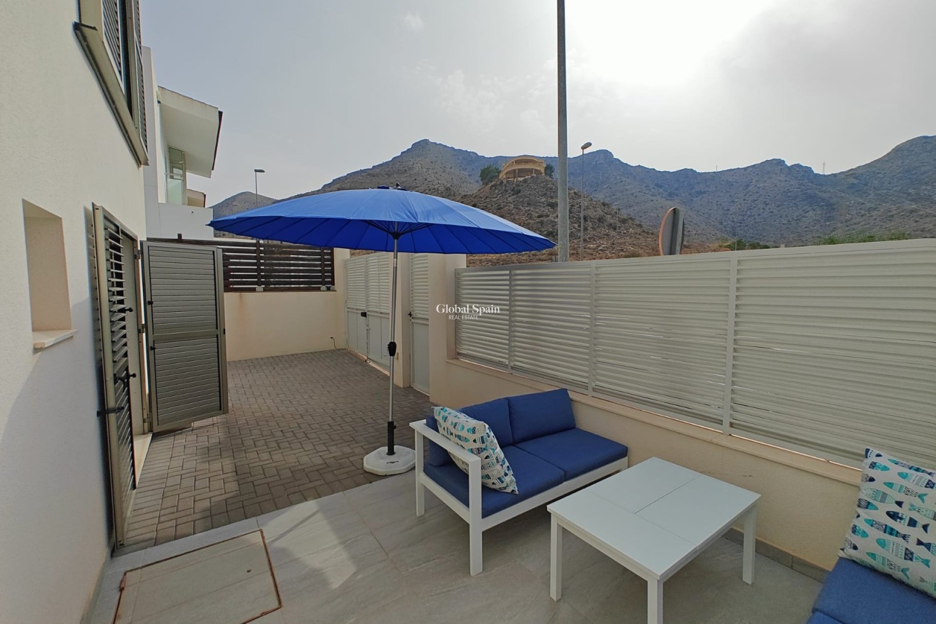 Resale - House - Semi-Detached House -
COX - Cox